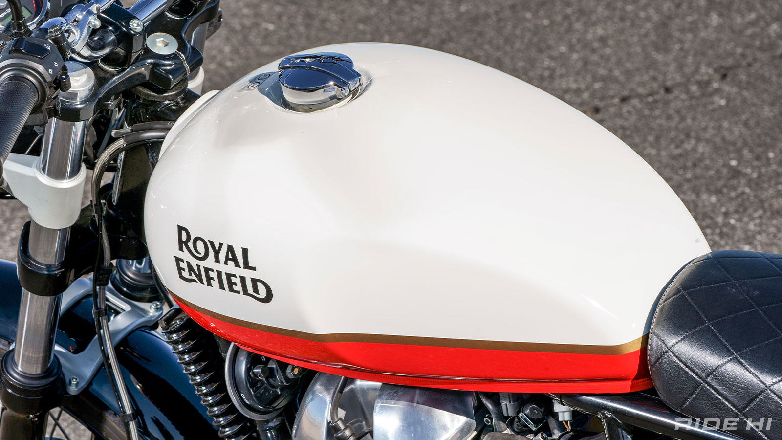 royalenfield_int650_210308_03.jpg