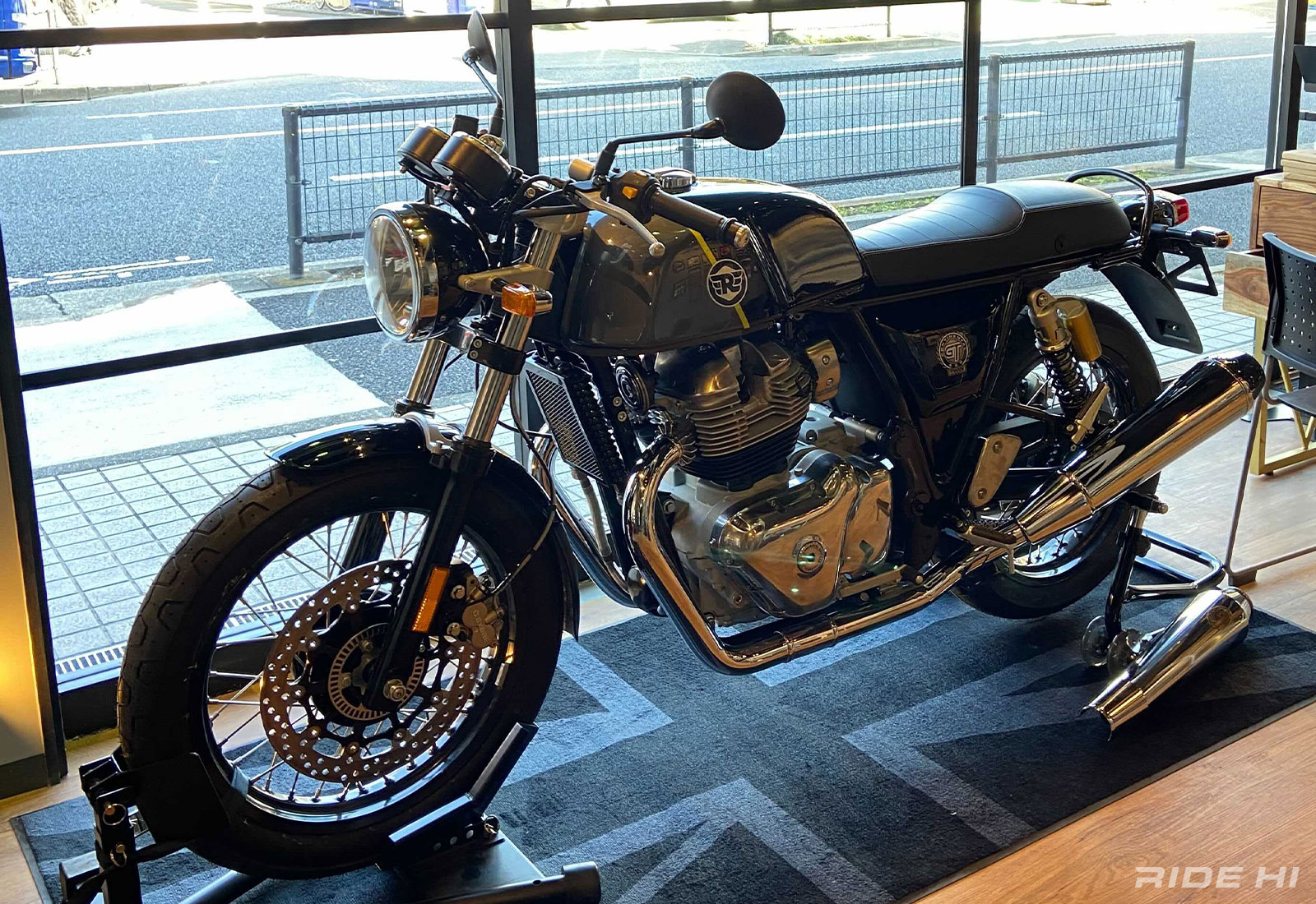 royalenfield_tokyoshowroom_210226_08.jpg