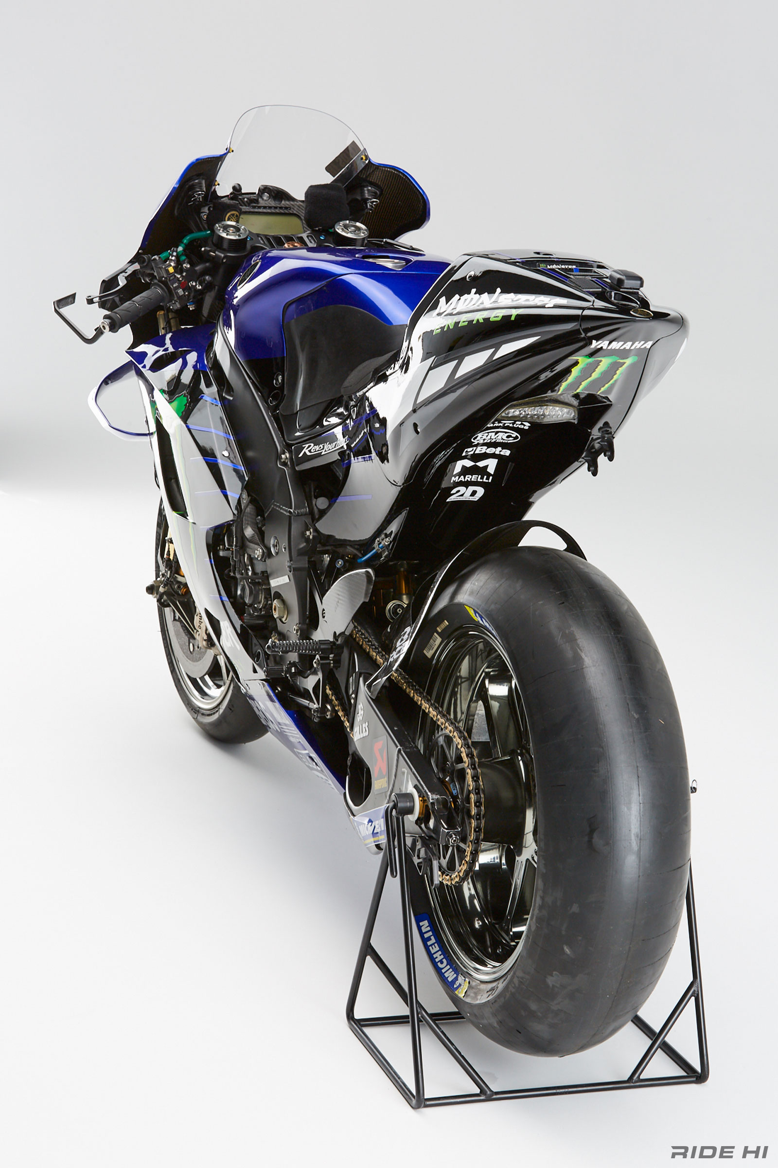 yamaha_motogp-maverickvinales_210122_04.jpg